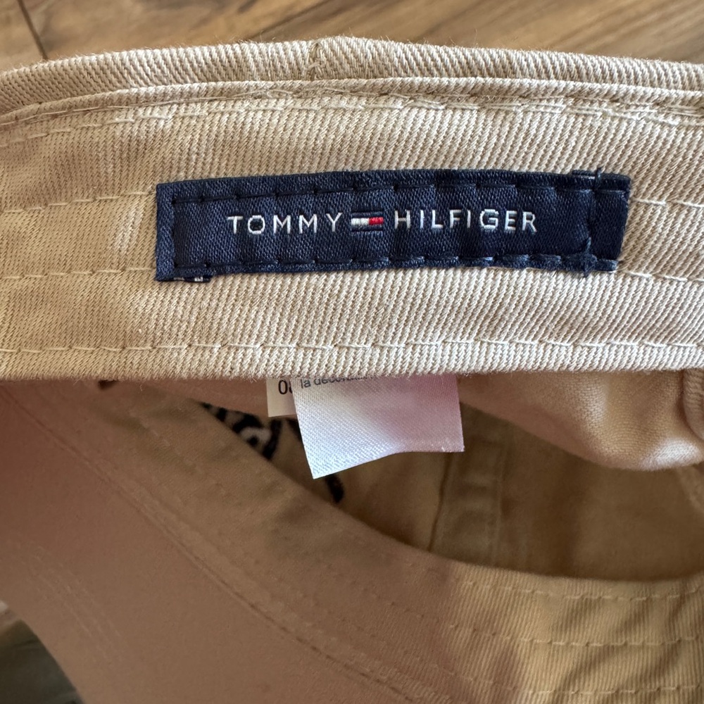 Tommy Hilfiger Beige Tan Cap
